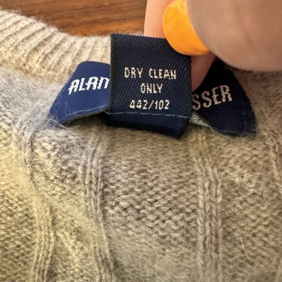 Alan Flusser Mens 100% Cashmere Cable Knit V-Neck Sweater Large Heathered Gray - Picture 4 of 7